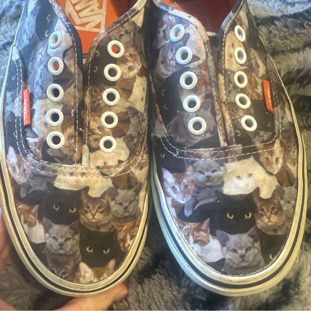 Vans Cat Print Sneakers with Orange Interior - Picture 10 of 16